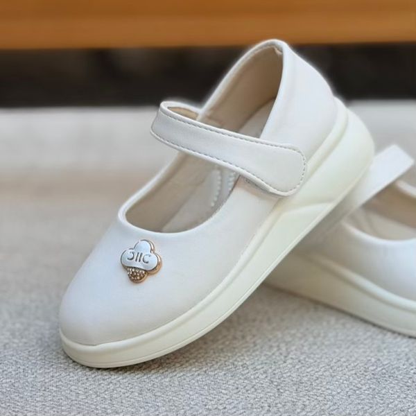 کفش دخترانه عروسکی طرح بغل گل از هارتال کد 4092706