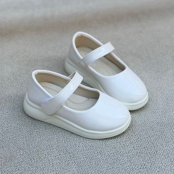 کفش دخترانه عروسکی طرح ورنی ساده از هارتال کد 4092705