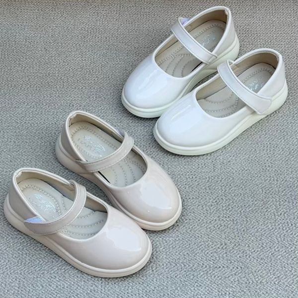 کفش دخترانه عروسکی طرح ورنی ساده از هارتال کد 4092705