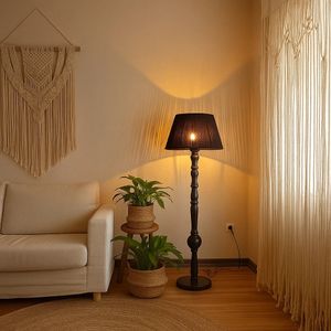 قیمت آباژور ایستاده چوبی طرح کلاسیک