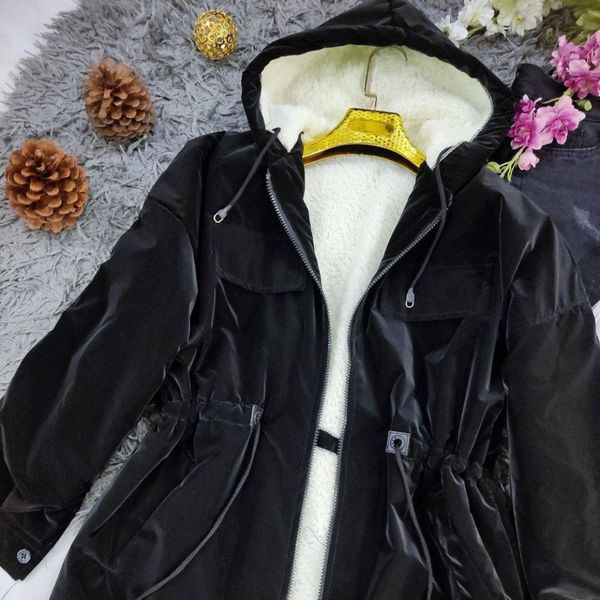 کاپشن زنانه و دخترانه طرح هستی