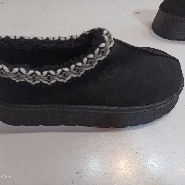 کفش اسلیپر UGG