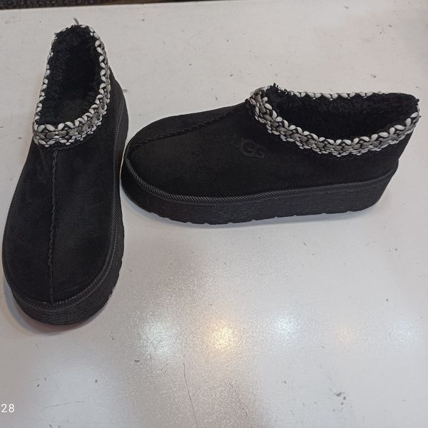 کفش اسلیپر UGG