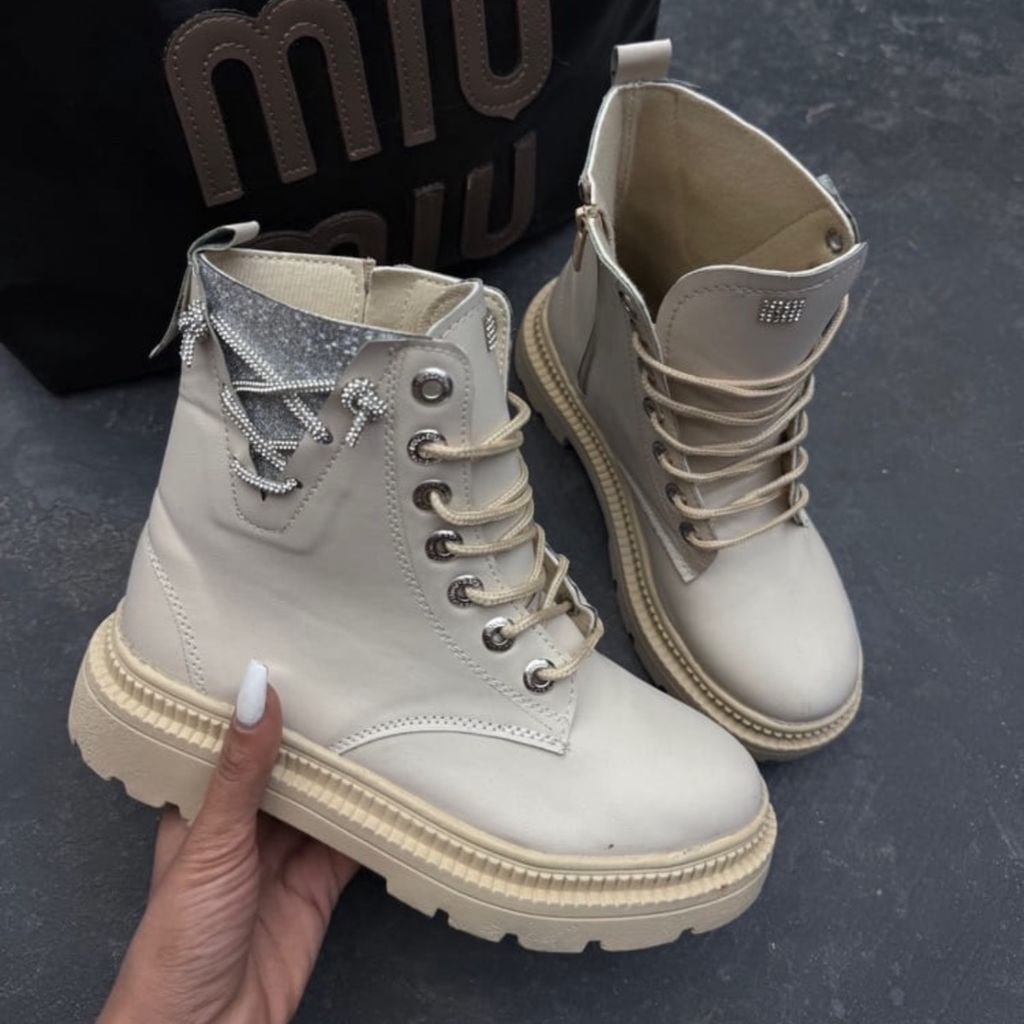 مشخصات بوت زنانه ترند کد13