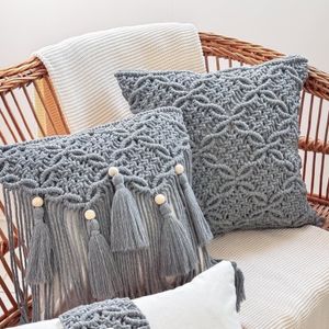 دوعدد کاور کوسن مکرومه بافت با پارچه طرح لعلینه