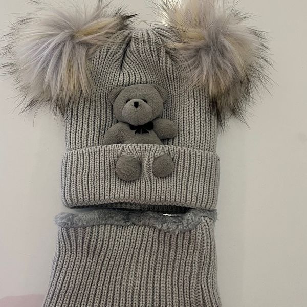 شال و کلاه بچگانه