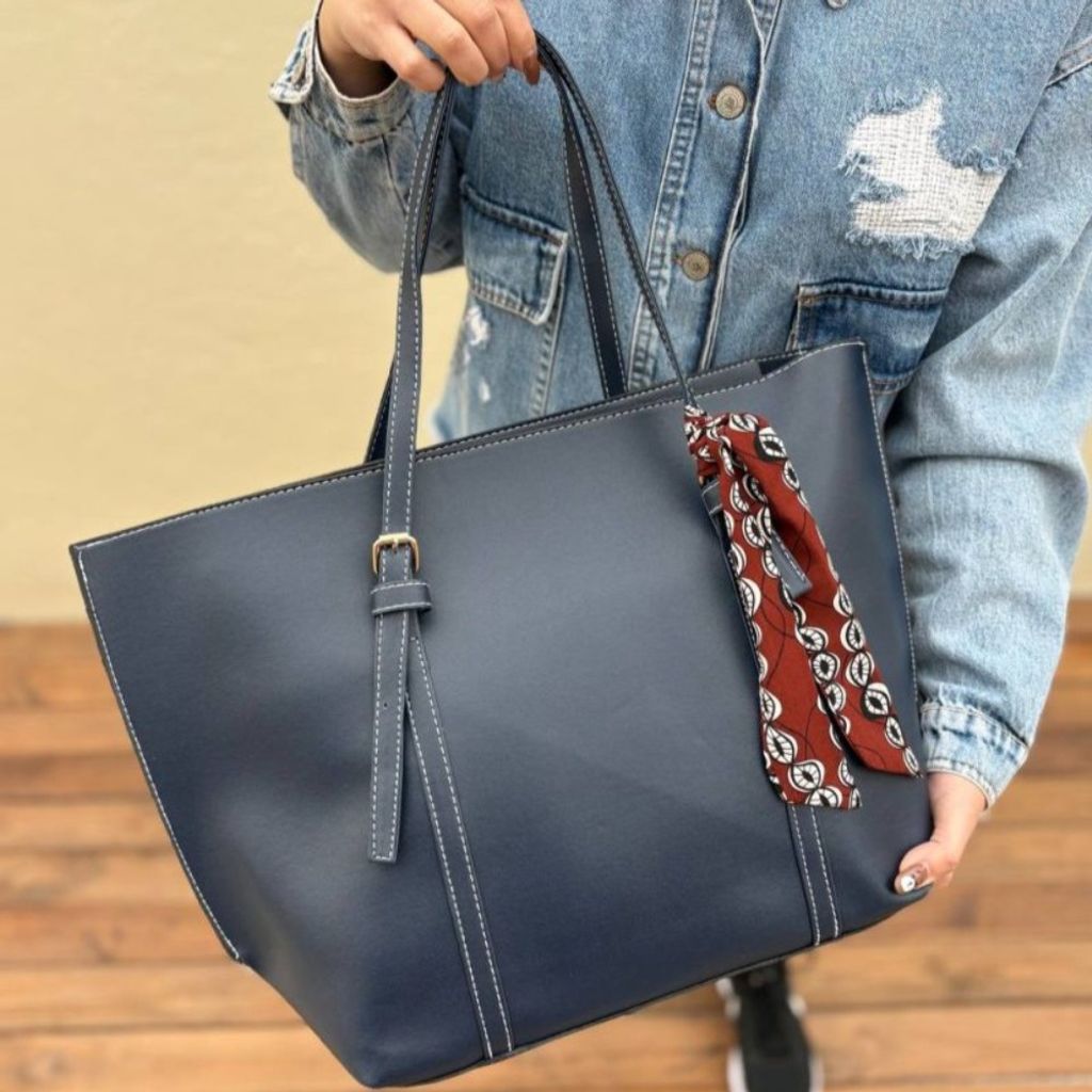 خرید اینترنتی کیف دوشی زنانه و دخترانه مدل مهرو پروانه