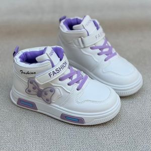 خرید اینترنتی قیمت کتونی بچگانه نیمساق طرح پروانه از توباکو کد 4092704