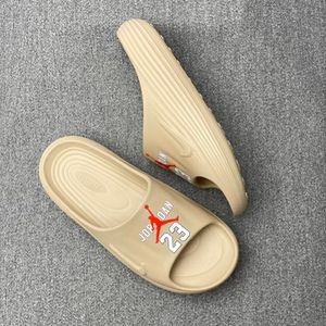 خرید اینترنتی قیمت دمپایی مردانه مدل جردن کد 4092901