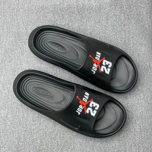 خرید اینترنتی قیمت دمپایی مردانه مدل جردن کد 4092901