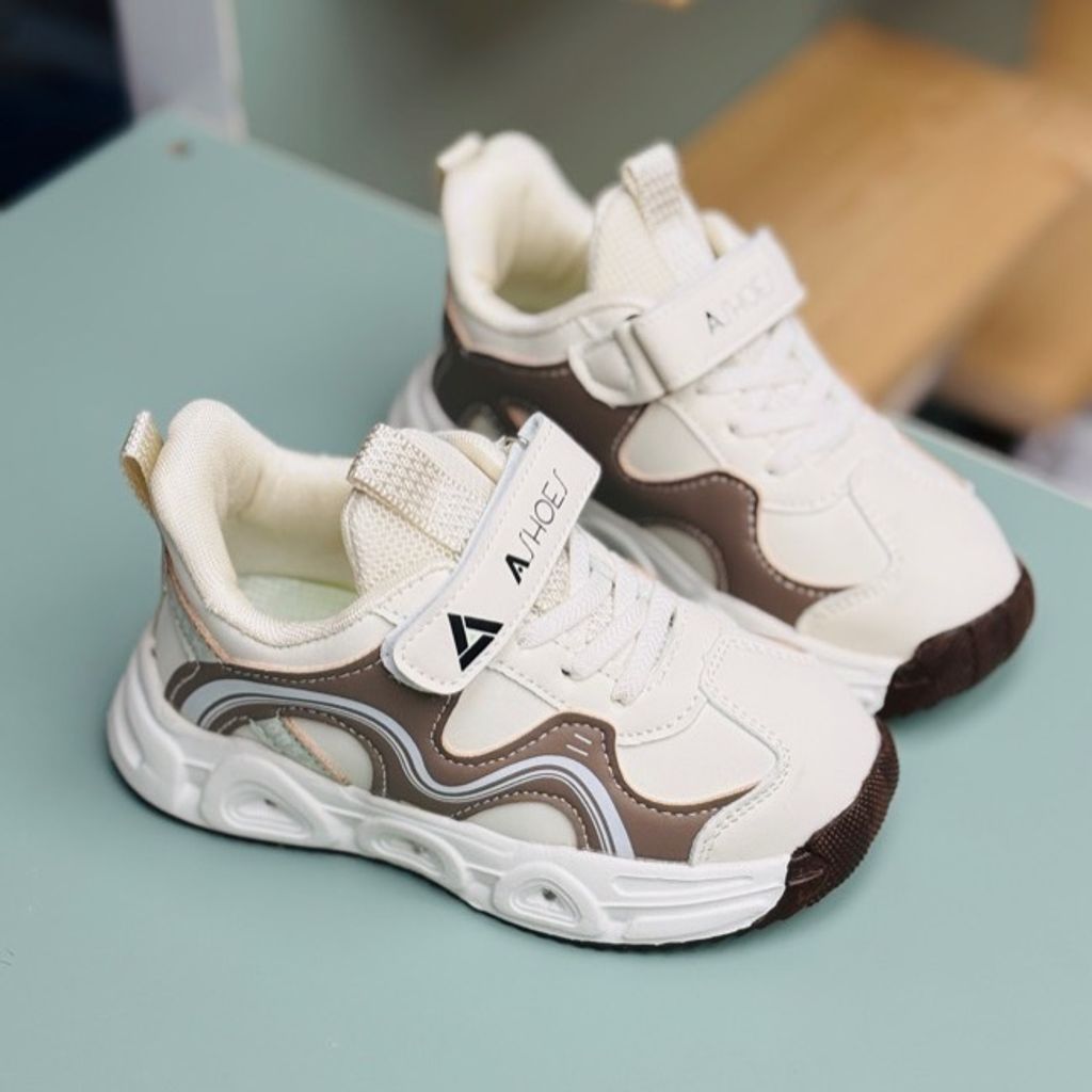 خرید اینترنتی قیمت کتونی بچگانه طرح 985 از آشوز کد 070703