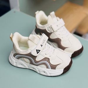 خرید اینترنتی قیمت کتونی بچگانه طرح 985 از آشوز کد 070703