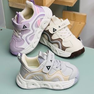 خرید اینترنتی قیمت کتونی بچگانه طرح 985 از آشوز کد 070703