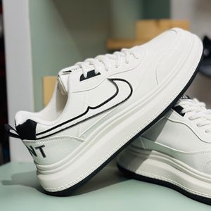 خرید اینترنتی قیمت ونس بزرگسال طرح نایک از وین استار کد 4050702