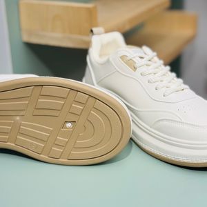 خرید اینترنتی قیمت ونس بزرگسال طرح نایک از وین استار کد 4050702