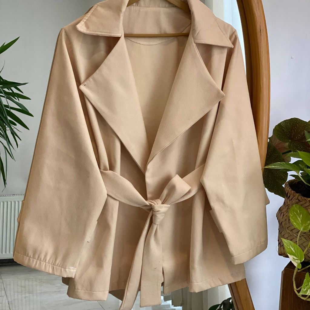 خرید آنلاین ترنج کت یقه انگلیسی