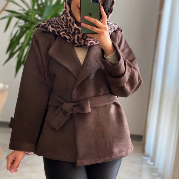 ترنج کت یقه انگلیسی