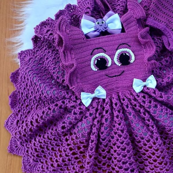 پیراهن بافتنی بچگانه با پاپوش