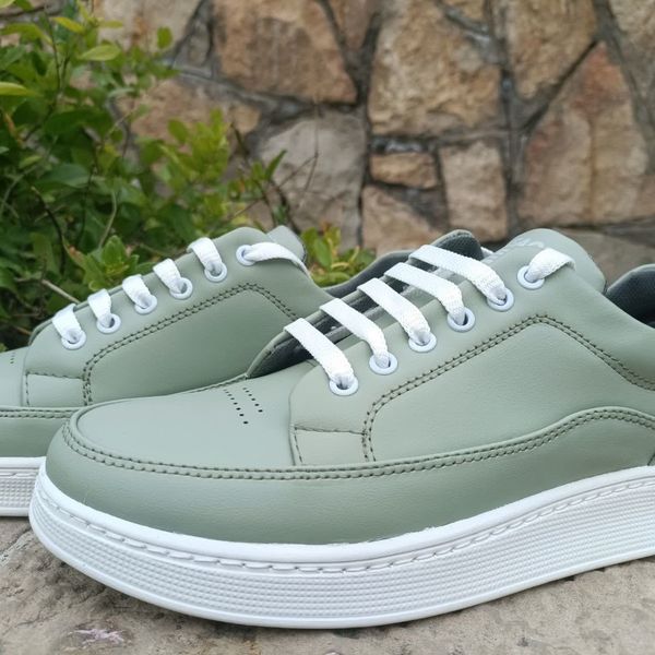 کفش اسپرت مردانه مناسب استفاده روزانه سایز 40 تا 44