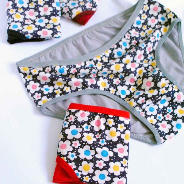 شورت  زنانه نخی طرح سونیا