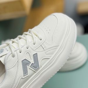 خرید اینترنتی قیمت کتونی بزرگسال طرح N از وین استار کد 4050701