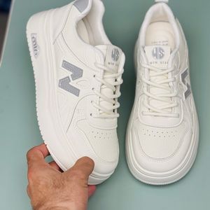 خرید اینترنتی قیمت کتونی بزرگسال طرح N از وین استار کد 4050701