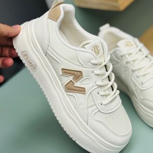 خرید اینترنتی قیمت کتونی بزرگسال طرح N از وین استار کد 4050701