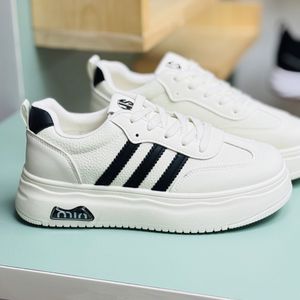 خرید اینترنتی قیمت کتونی بزرگسال طرح سه خط min از وین استار کد 4042603