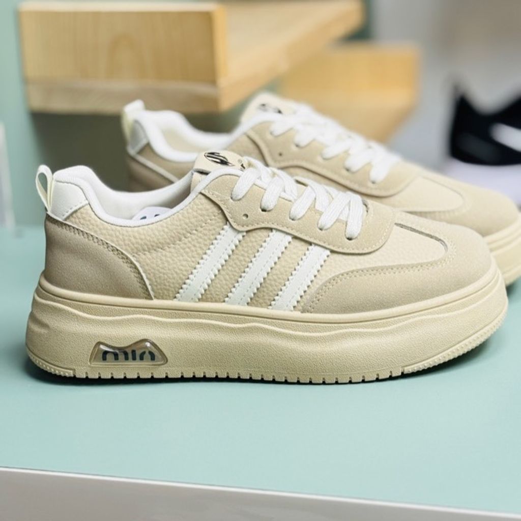 خرید اینترنتی قیمت کتونی بزرگسال طرح سه خط min از وین استار کد 4042603