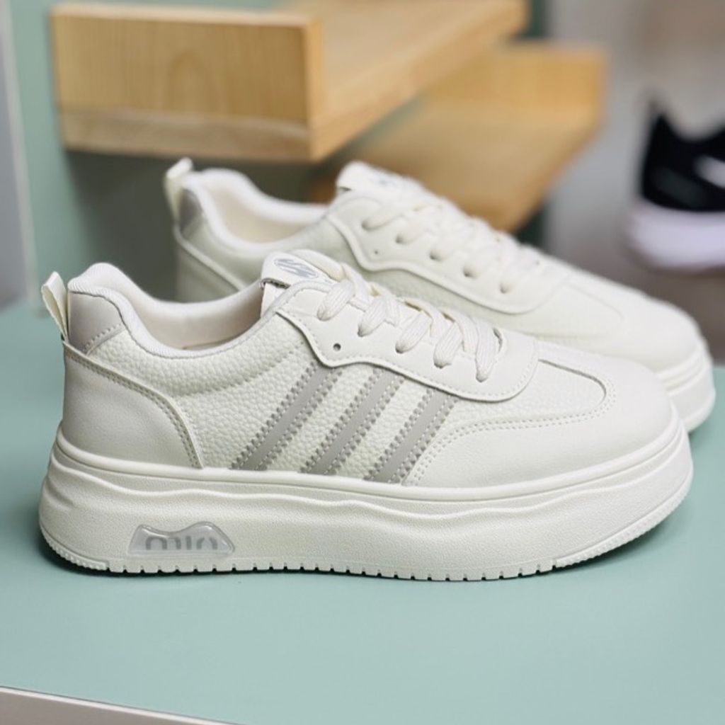 خرید اینترنتی قیمت کتونی بزرگسال طرح سه خط min از وین استار کد 4042603