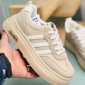 خرید اینترنتی قیمت کتونی بزرگسال طرح سه خط min از وین استار کد 4042603