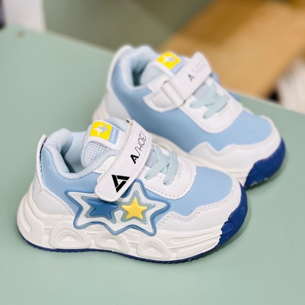 خرید اینترنتی قیمت کتونی بچگانه طرح دو ستاره از آشوز کد 4032002