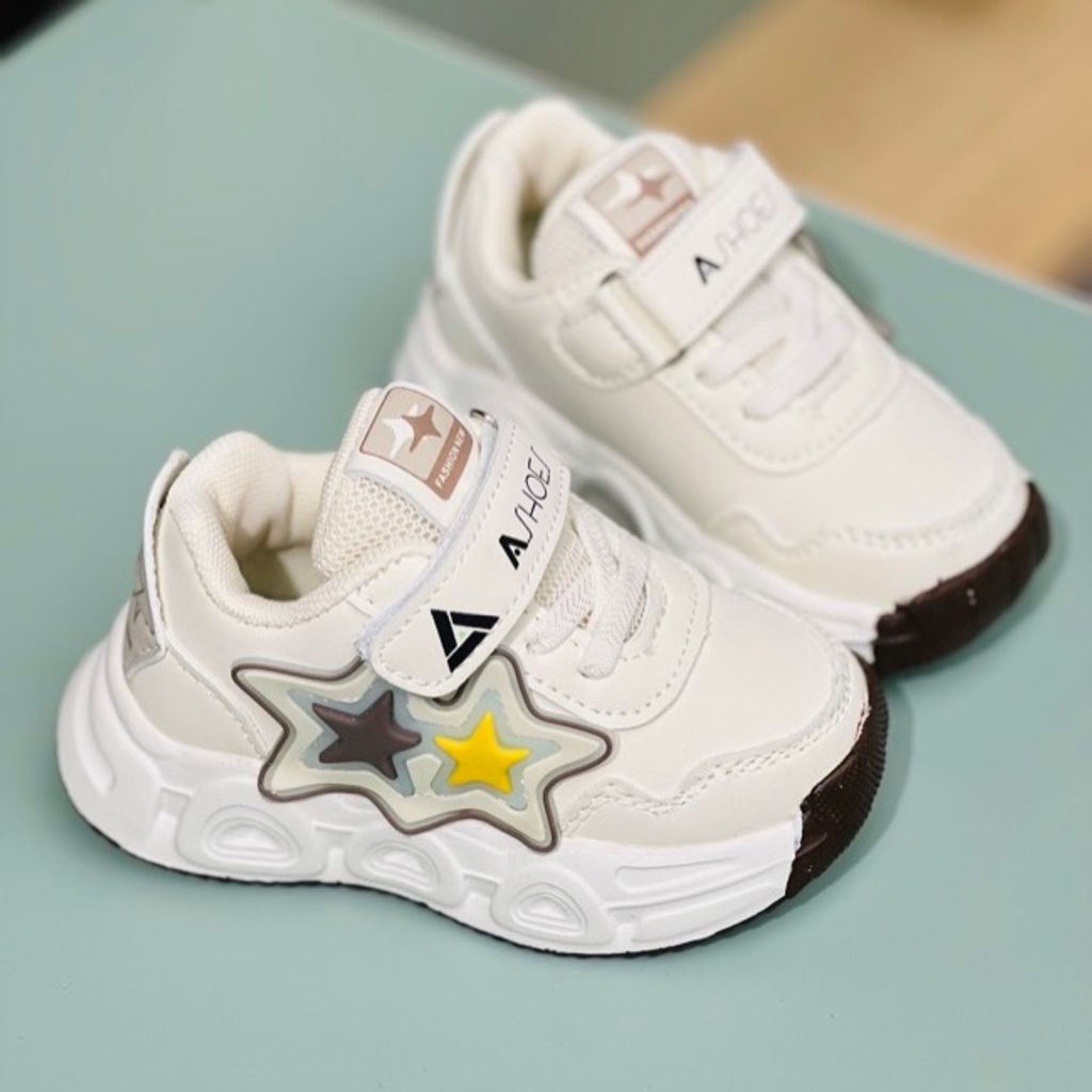 خرید اینترنتی قیمت کتونی بچگانه طرح دو ستاره از آشوز کد 4032002