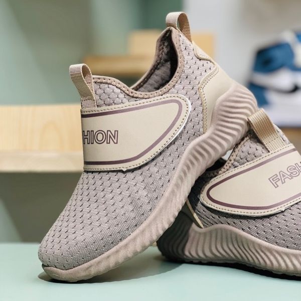 کتونی بچگانه جورابی طرح فشن از K-Z کد 4023002