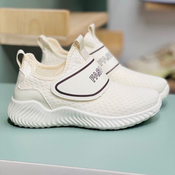 کتونی بچگانه جورابی طرح فشن از K-Z کد 4023002