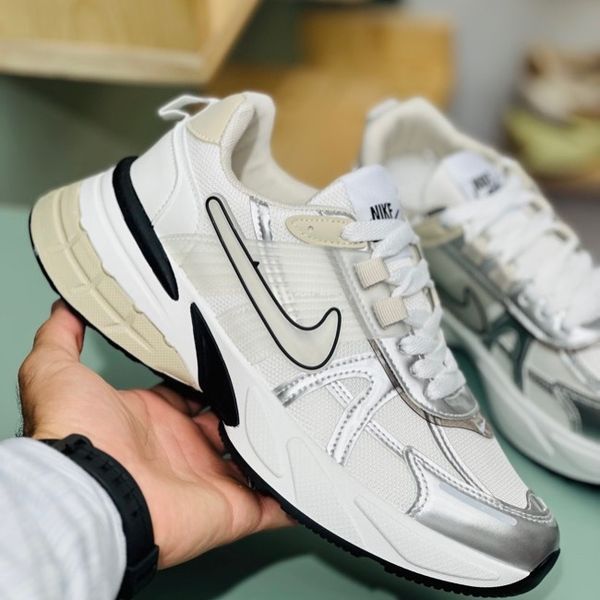 کتونی طرح نایک v2k از کاشوز کد 4022905