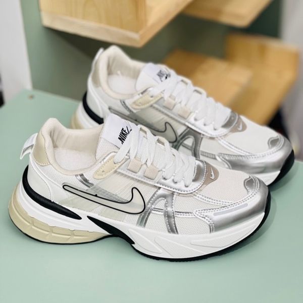 کتونی طرح نایک v2k از کاشوز کد 4022905