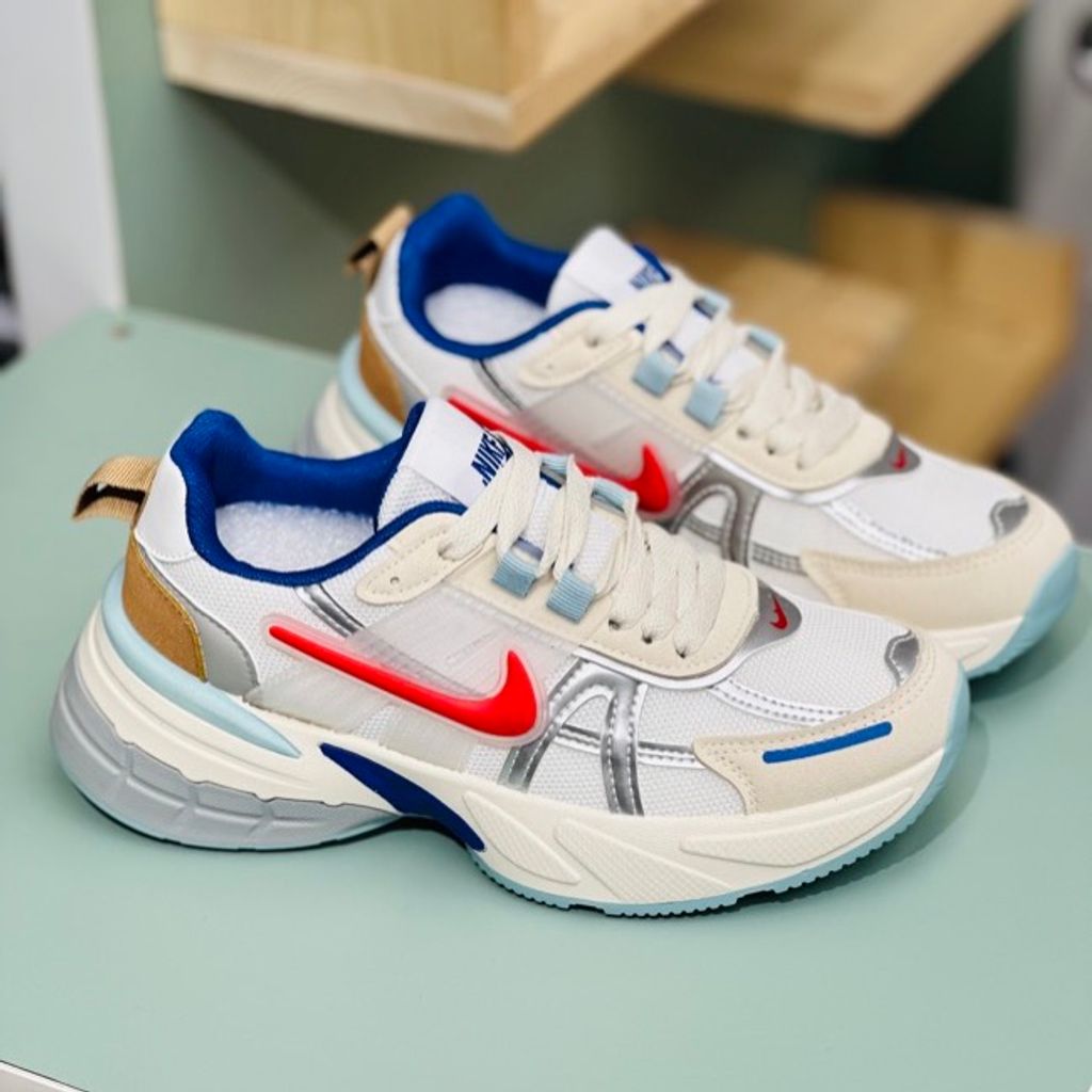 خرید اینترنتی قیمت کتونی طرح نایک v2k از کاشوز کد 4022904