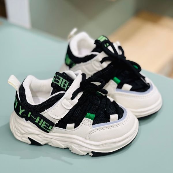 کتونی بچگانه طرح کارگو نقلی کد 121301