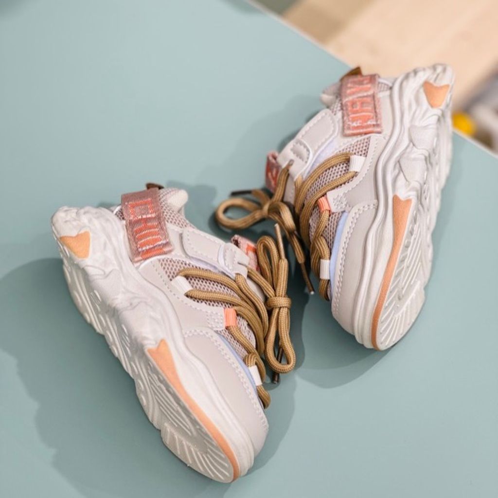 خرید اینترنتی قیمت کتونی بچگانه طرح کارگو نقلی کد 121301