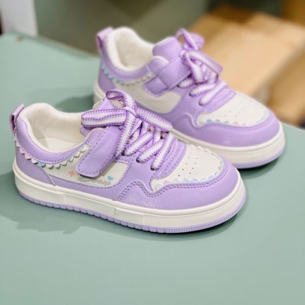 ونس بچگانه طرح چین دار از ال تی داک کد 120401