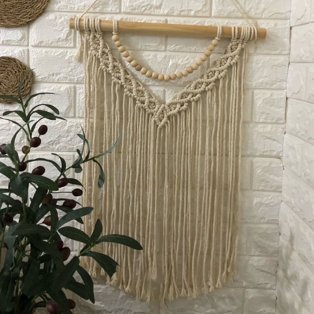 مشخصات دیوارکوب اویز مکرومه بافی مدل مهره دار