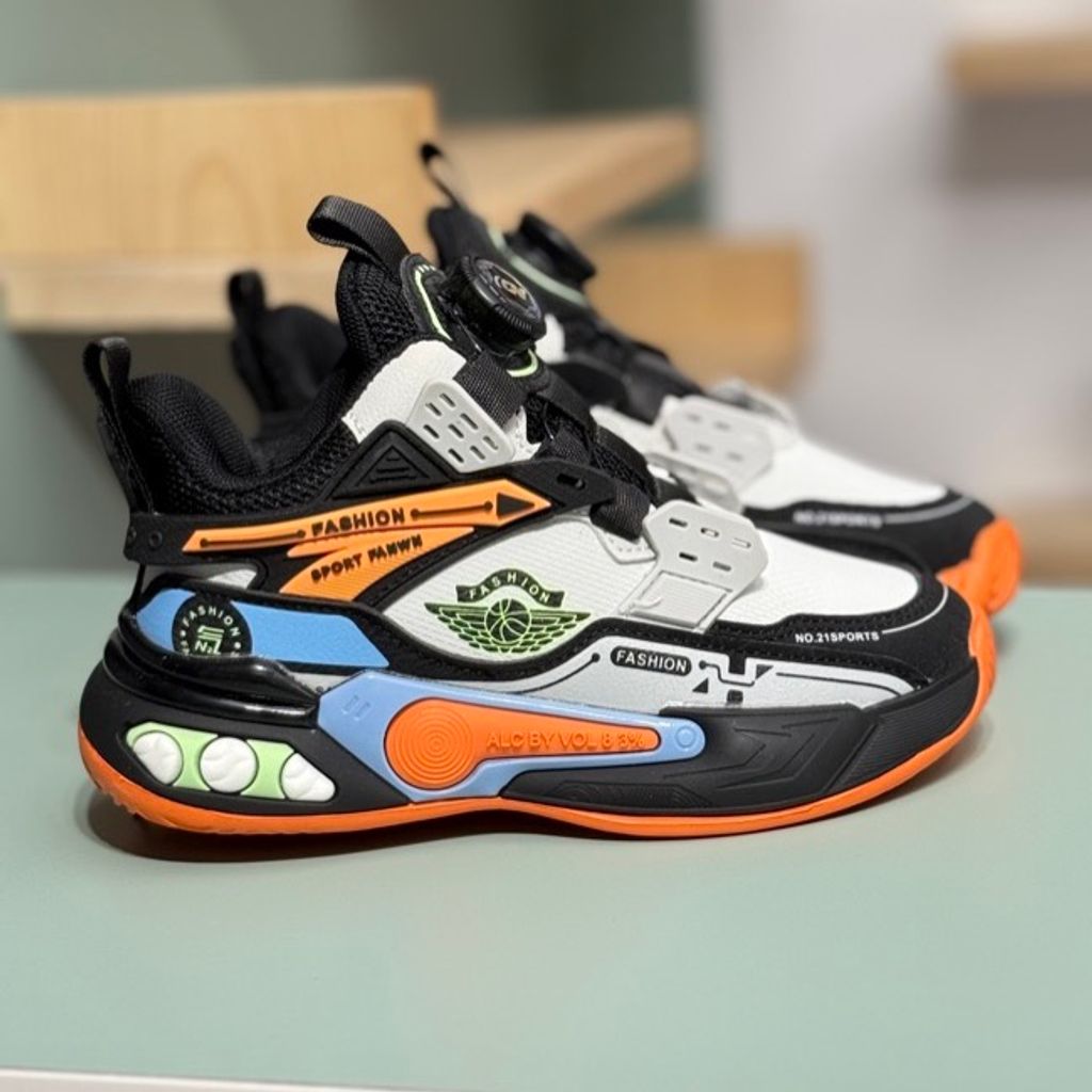 خرید اینترنتی قیمت کتونی بچگانه طرح کاپیتان از Kids کد 4060501