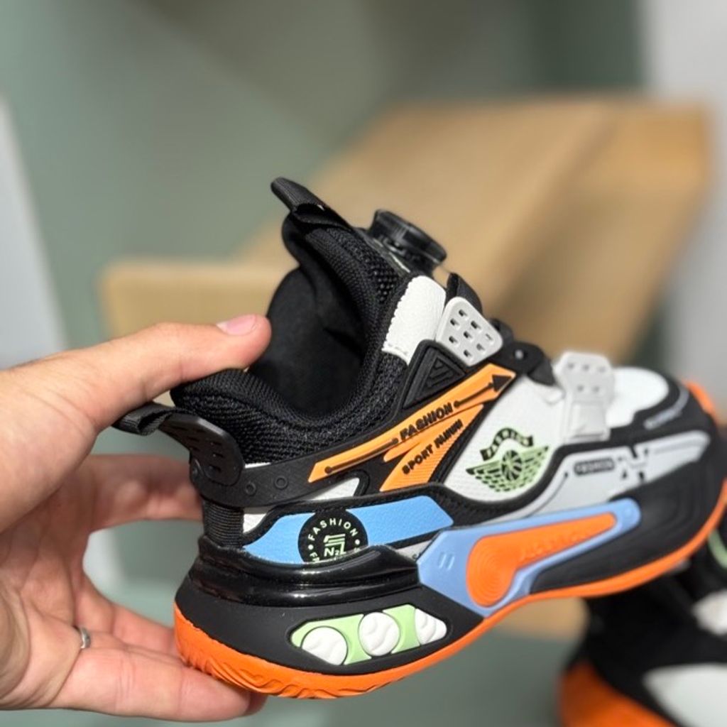 خرید اینترنتی قیمت کتونی بچگانه طرح کاپیتان از Kids کد 4060501