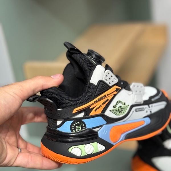 کتونی بچگانه طرح کاپیتان از Kids کد 4060501