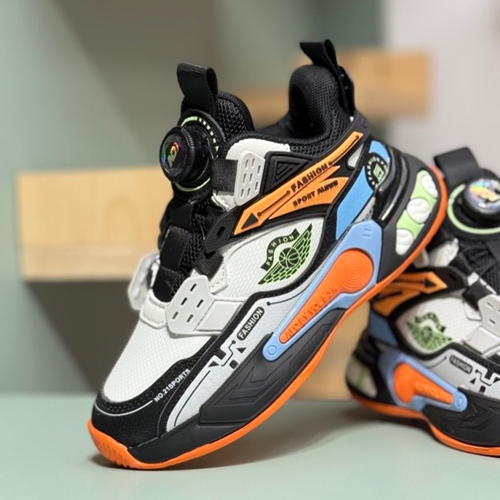 خرید اینترنتی قیمت کتونی بچگانه طرح کاپیتان از Kids کد 4060501