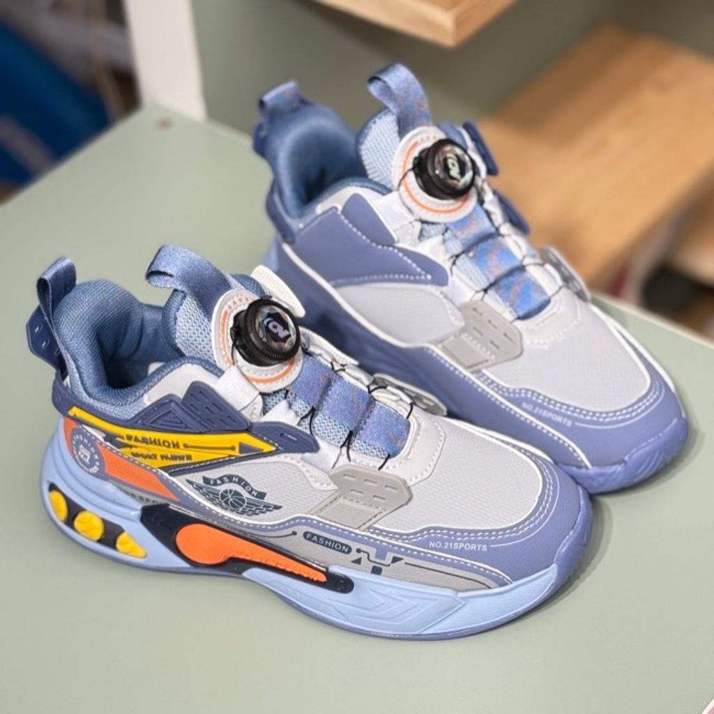 خرید اینترنتی قیمت کتونی بچگانه طرح کاپیتان از Kids کد 4060501