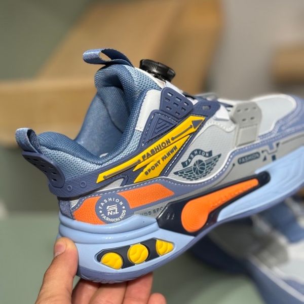 کتونی بچگانه طرح کاپیتان از Kids کد 4060501