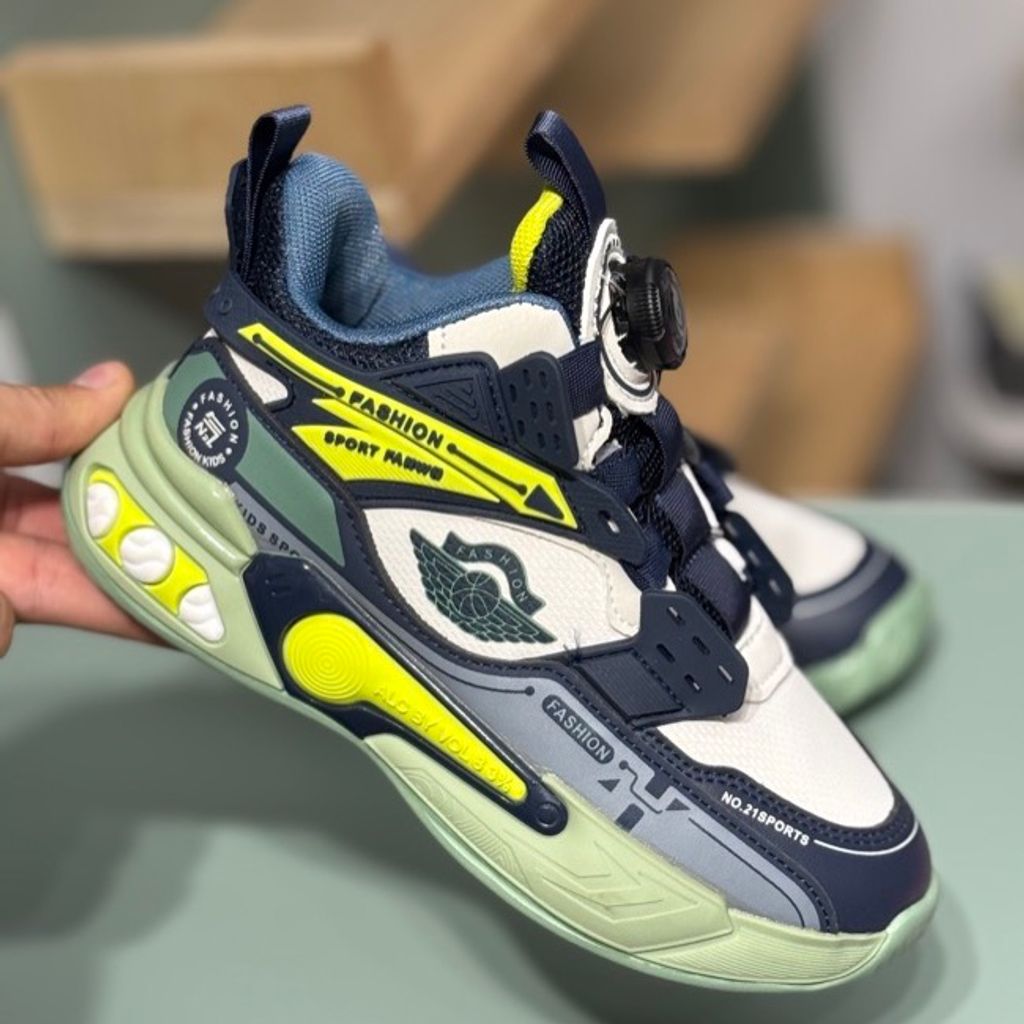 خرید اینترنتی قیمت کتونی بچگانه طرح کاپیتان از Kids کد 4060501