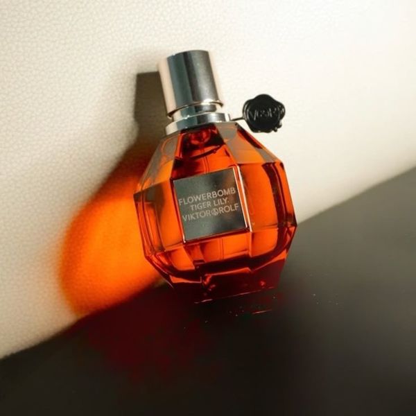 تستر ویکتور اند رولف فلاوربمب تایگر لیلی VIKTOR&ROLF - Flowerbomb Tiger Li